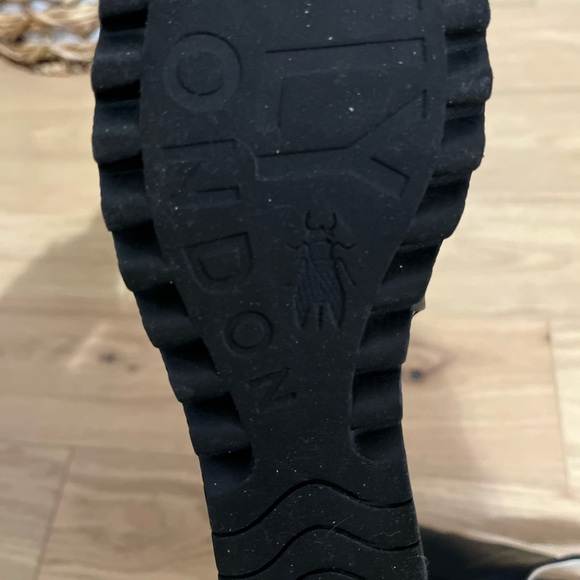 Fly London Black Leather Open Toe Ankle Boots size 9 - Picture 8 of 8